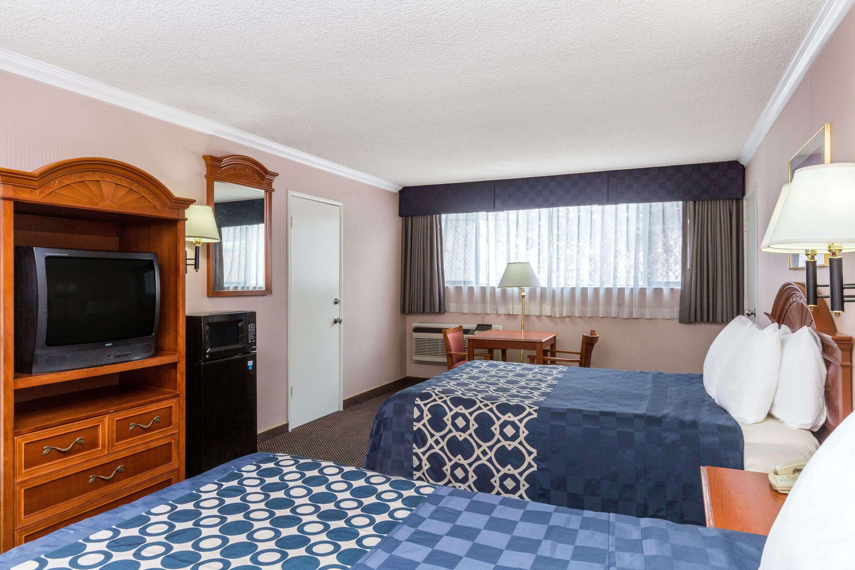 Days Inn By Wyndham Los Angeles Lax/Venicebch/Marina Delray Інґлвуд Екстер'єр фото